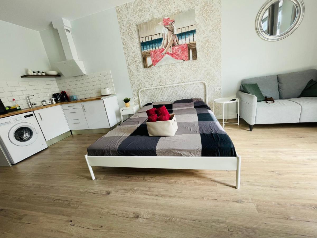 City Heart Alicante Studio Apartment - Castle View Exterior photo